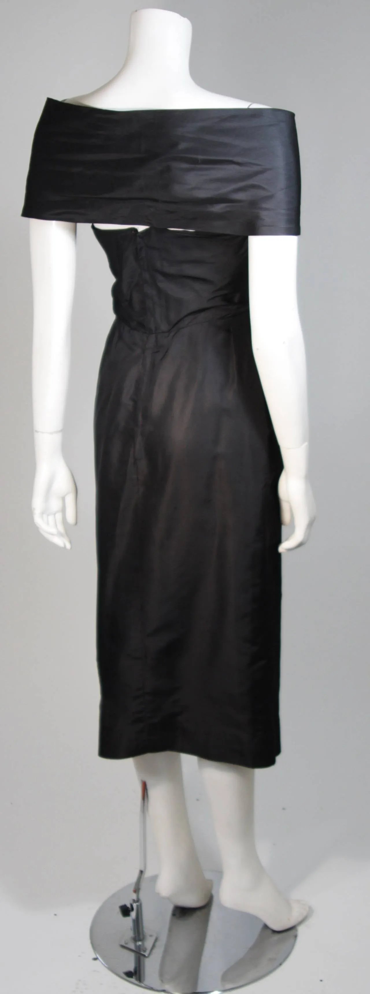 CEIL CHAPMAN  Black Cocktail Dress with Draped Detail Size Small