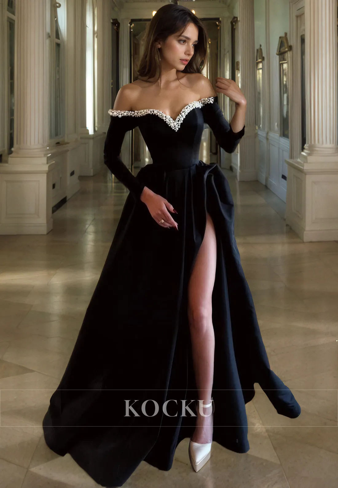 Couture & Ornate V-Neck Long sleeves A-Line Peals Evening Party Prom Dress