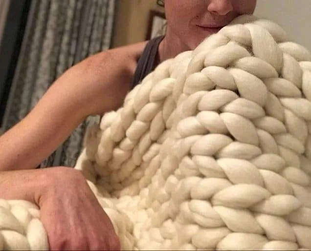 Cozy Ivory Chunky Knit Wool Blanket