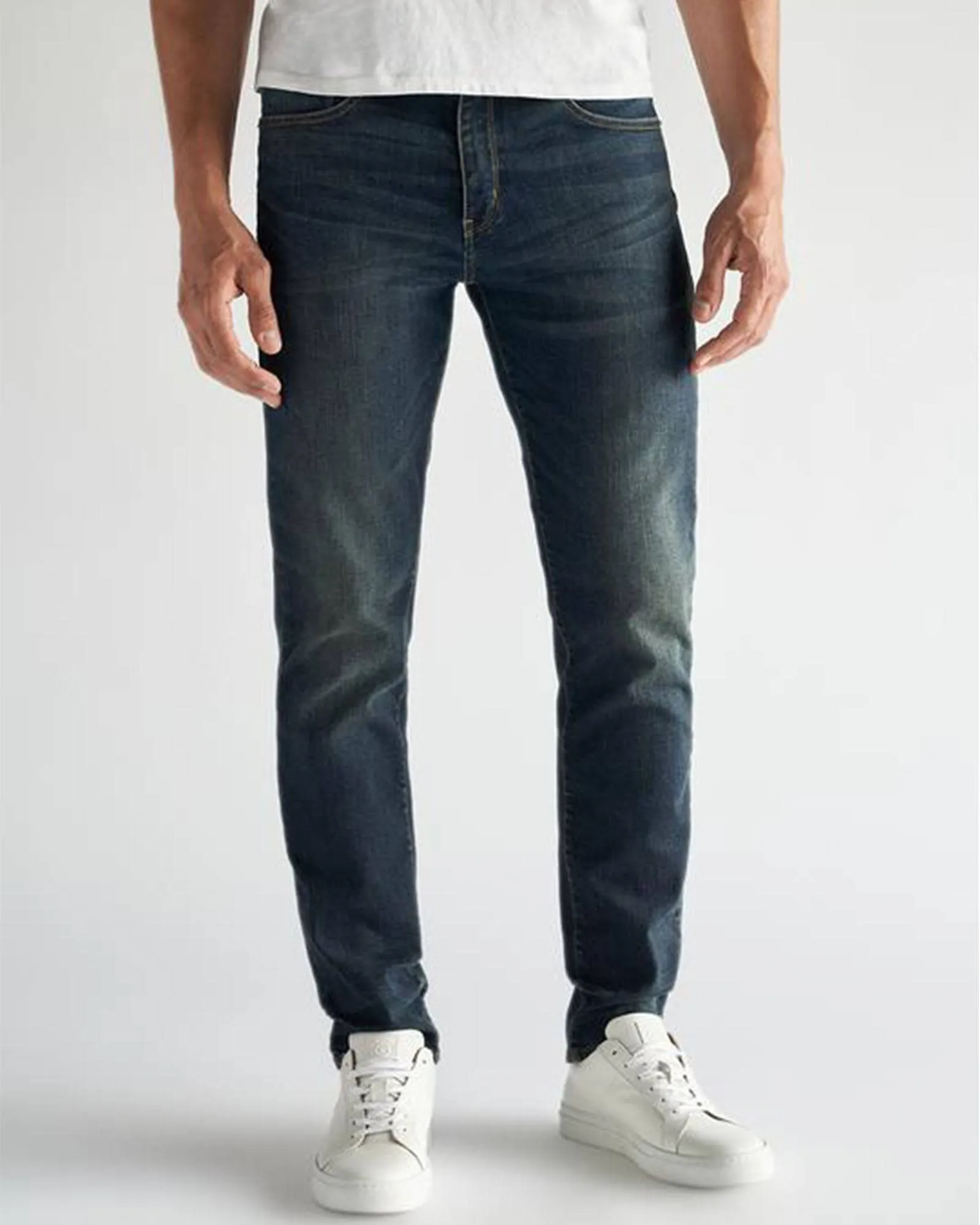 Devil Dog Slim Fit Jean in Moore Wash