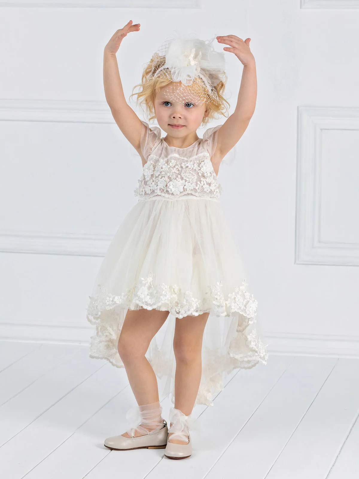 Girl's asymmetric dress with lace - ALBINA