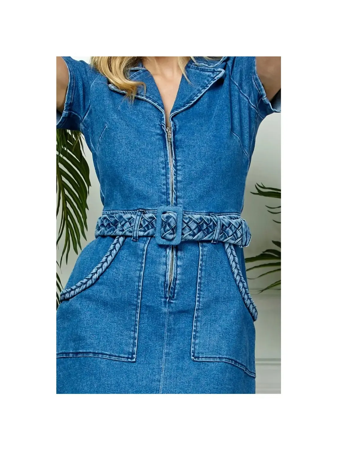 Lapel Braided
Belt Denim Mini
Dress