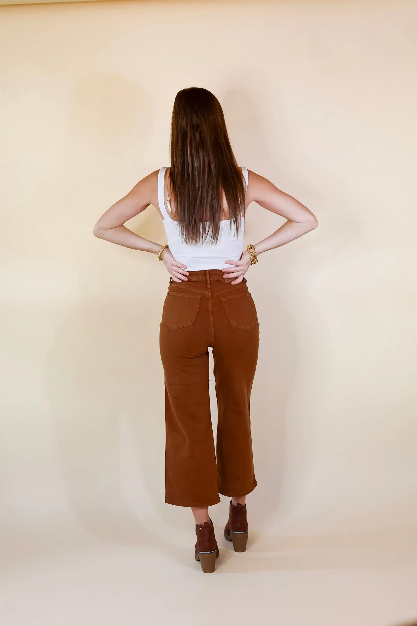 Last Chance Size 0, 1, 3, 7, 9, 15, 22W, & 24W |Judy Blue | Sign Me Up Tummy Control Cropped Wide Leg Jeans in Camel Brown