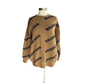 Oversized Logo Sweater - M