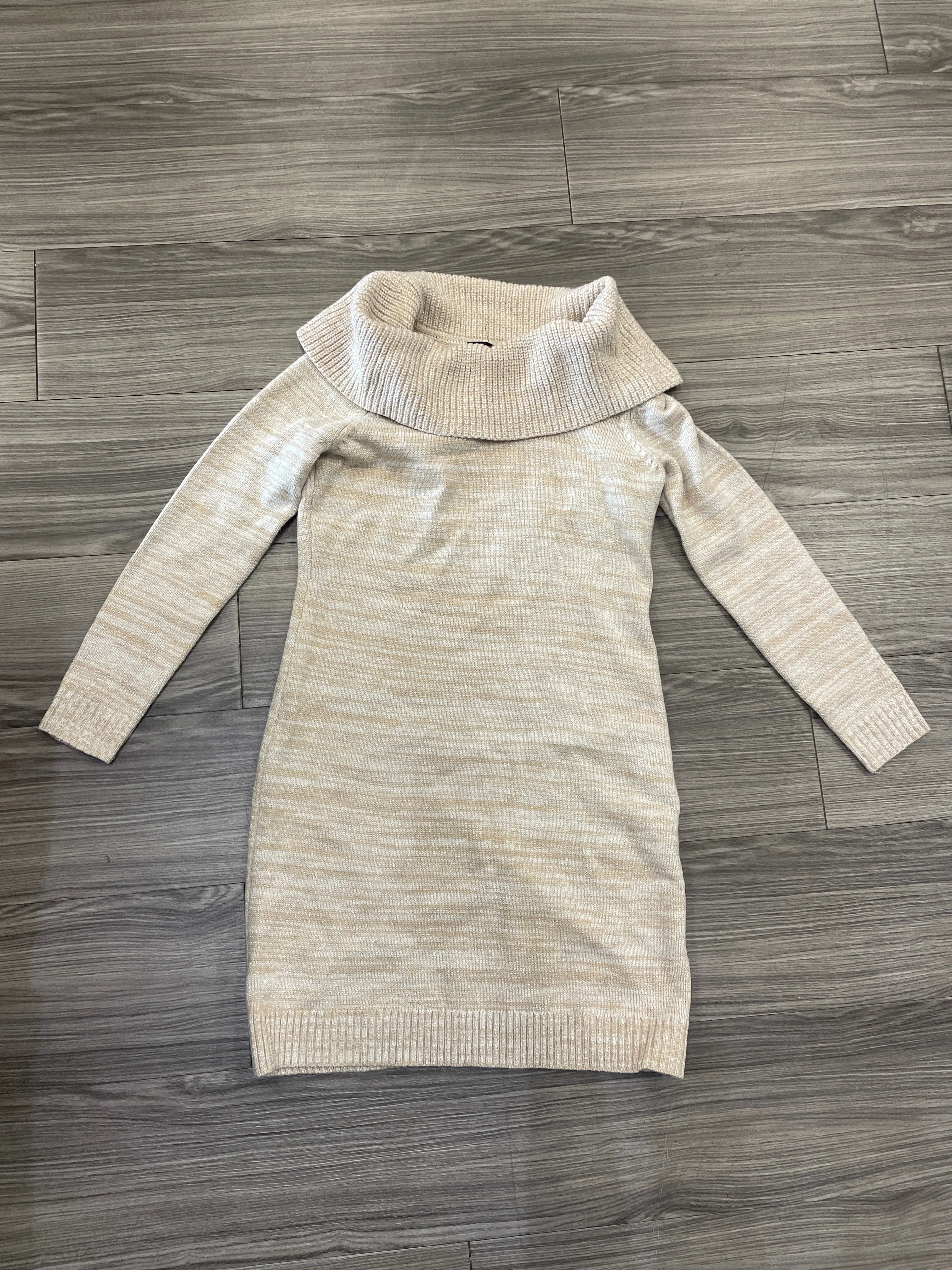 Tan Dress Sweater White House Black Market, Size Xs